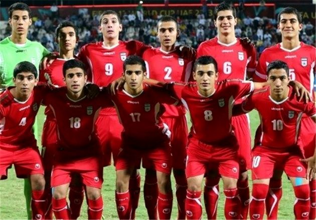 فقط به سقف آرزوهایمان نگاه میکنیم نه امکاناتی که داریم