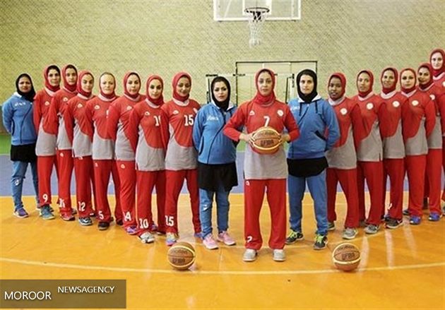 برای این فصل ریسک کرده و با جوانان در لیگ حاضر شدهایم