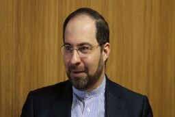 حفظ جان و کاهش آلام فرد فرد هموطنانمان را، در هر شرایطى، وظیفه خود مى دانیم 