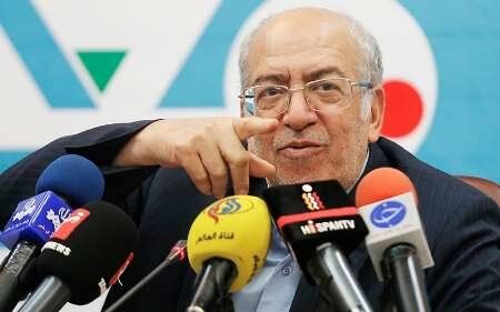 مذاکره ایران با دایملر بنز/ پرداخت ۳۰۰ میلیارد تومان برای صادرات