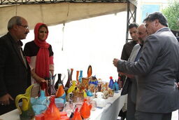 بوم‌گردی مکمل صنایع دستی است