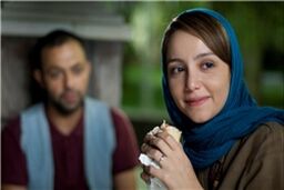 «رخ دیوانه» با زیرنویس فرانسه به نمایش درآمد