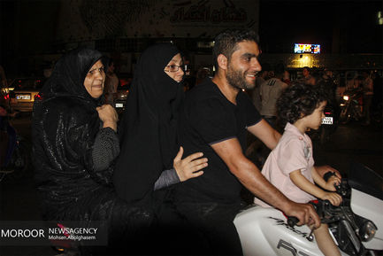 شادی مردم پس از صعود تیم ملی فوتبال به جام جهانی روسیه