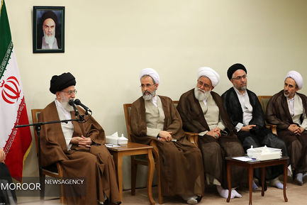دیدار دست‌اندرکاران کنگره قرآن و علوم انسانی با مقام معظم رهبری