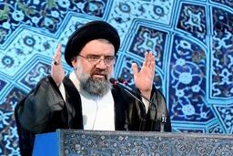 شهدا افتخار ابدی ملت ایران هستند