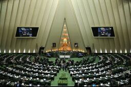 تعیین وظایف دستگاه‌های اجرایی برای تحقق رشد ۸ درصد/ پیش‌بینی سالانه ۶۵ میلیارد دلار سرمایه‌گذاری