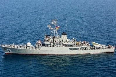 آئین الحاق ناوشکن بایندر به منطقه سوم نیروی دریایی ارتش 