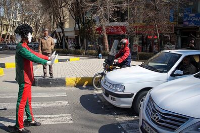 آموزش فرهنگ شهروندی با آدمک های ترافیکی