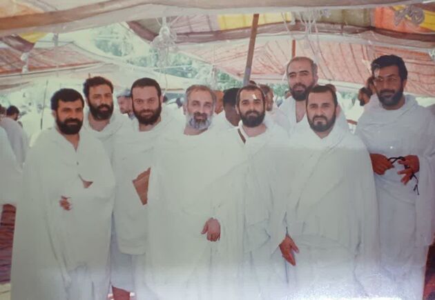 عکس/ شهید سلیمانی و رئیسی در لباس احرام
