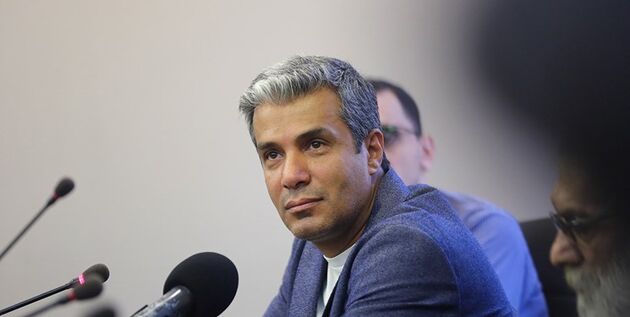 آریا عظیمی نژاد مهمان دورهمی شد