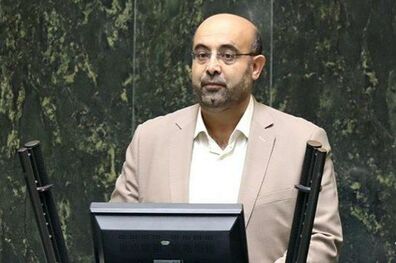 دولت همچون واکسیناسیون عمومی با حرکتی انقلابی گشایشی در معیشت مردم ایجاد کند