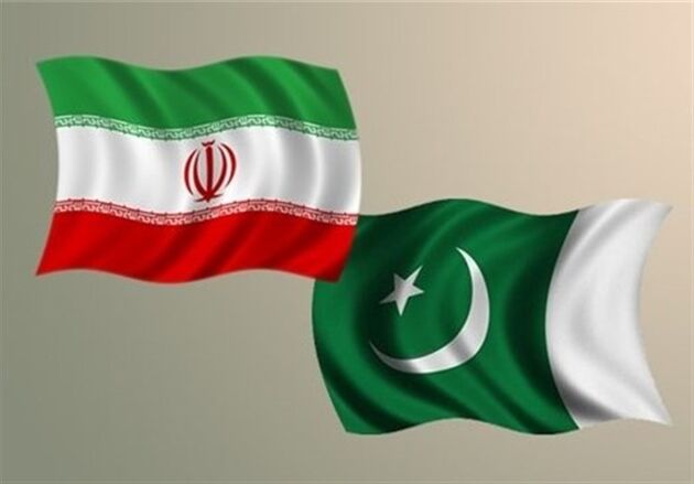بازگشایی مرز ایران و پاکستان برای تجارت