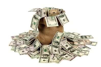 صرافی ها مجددا آغاز به کار می کنند؟/ 8میلیارد دلار ارز 4200تومانی توزیع می شود