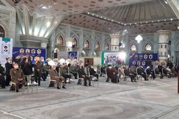 فرماندهان و کارکنان نیروهای مسلح با آرمان های امام راحل تجدید میثاق کردند