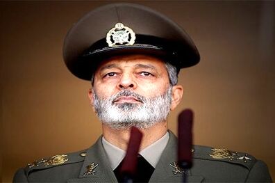 اظهارات فرمانده کل ارتش درباره انهدام پهپاد متجاوز