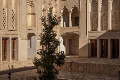 عکس/ اوج هنر مقرنس کاری در یزد
