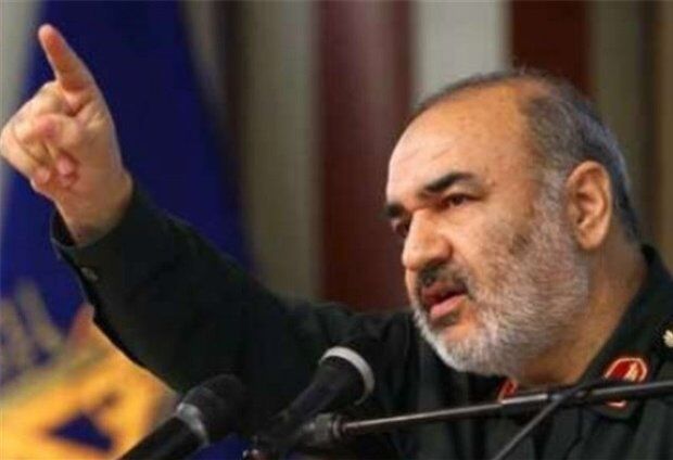 ۲۲۰ طرح زیرساختی بزرگ کشور با کمک سپاه و قرارگاه سازندگی خاتم‌الانبیاء(ص) در دست اجرا است