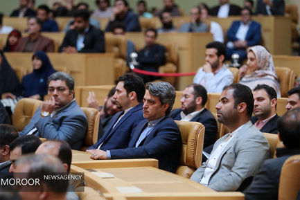 دیدار و ضیافت افطار جمعی از جوانان و دانشجویان با رییس جمهور