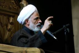 از انتقاد سازنده و سالم استقبال می‌کنیم