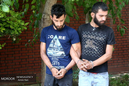 دستگیری دوقلوهای جاعل سند نمره کار خودرو و موتورسیکلت