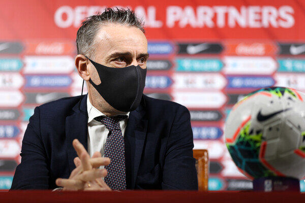 جلوی اول شدن ایران در گروه را می‌گیریم