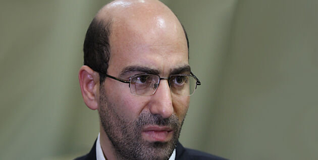 بدعهدی انگلیس در فروش کیک زرد به ایران قابل پیش بینی بود/غرب از خلاء های حقوقی برجام برای نقض توافق استفاده می کند