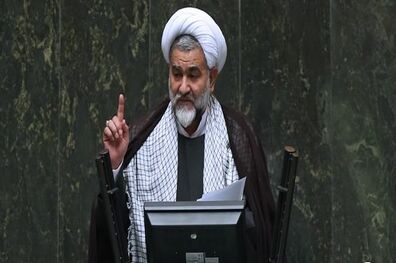 برنامه‌های عملیاتی وزیر فرهنگ ضعیف است/فتنه خط قرمز رهبری است و ما نیز مقلد ایشان هستیم