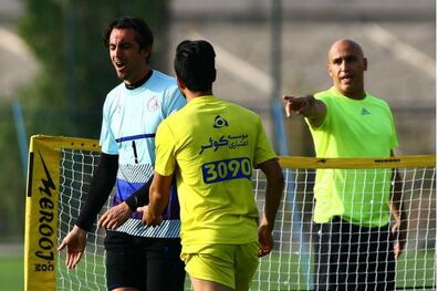 تصمیم رحمتی احساسی بود/استقلال مثل نیم فصل پارسال پرسپولیس است