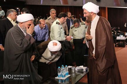 سومین جشنواره چادرهای آسمانی