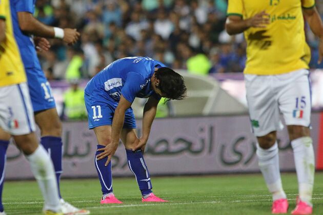 زمان بازی استقلال و صنعت نفت آبادان اعلام شد