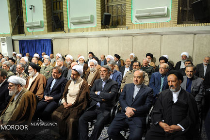 دیدار مسئولان نظام و میهمانان کنفرانس وحدت اسلامی‌ با مقام معظم رهبری