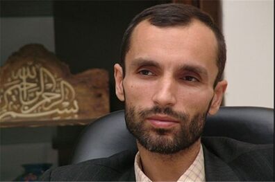 حمید بقایی مشکلی ندارد