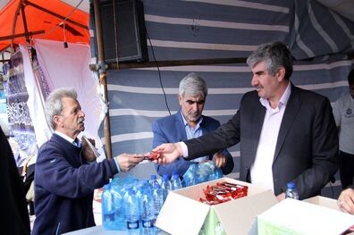 برپایی ایستگاه فرهنگی معاونت فرهنگی وزارت علوم و دانشگاه ایلام در مرز مهران
