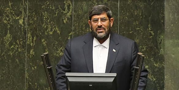 دولت پیش از حذف ارز ۴۲۰۰ تومانی باید اقناع سازی کند