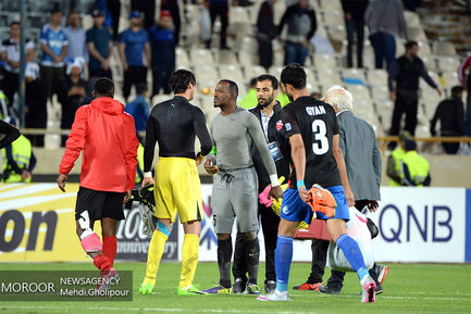 دیدار تیم های فوتبال استقلال ایران و الاهلی امارات