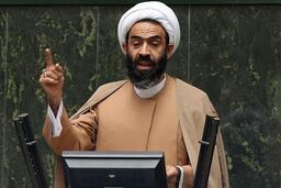 واکسیناسیون کرونا در کشورمان به یک افتخار ملی تبدیل شده است