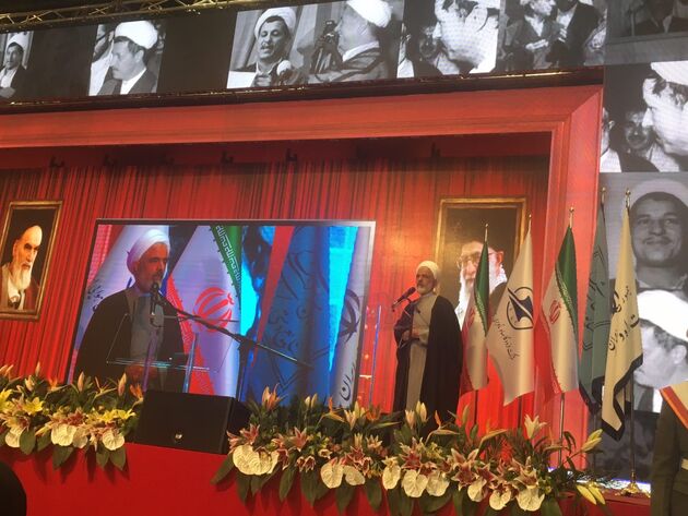 دولت برآمده از رای ملت بر خط امام راحل مشغول خدمتگزاری است
