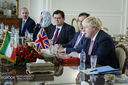 دیدار وزیر خارجه انگلیس با ظریف