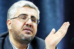 علم و ایمان در کنار هم باید در راس برنامه های دانشگاه آزاد باشد