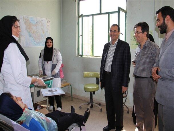 آداب غذایی متناسب با فرهنگ ایرانی را نهادینه کنیم