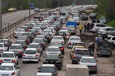 ترافیک سنگین جاده های هراز و سوادکوه در مازندران