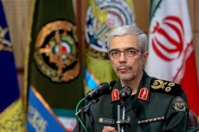 سرلشکر باقری با وزیر دفاع عربستان سعودی گفت و گو کرد
