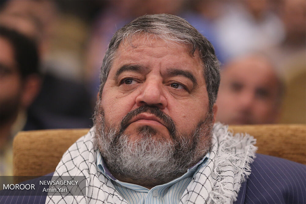 انقلاب اسلامی در آغاز دهه پنجم از فعالیت خود زنده تر از همیشه است