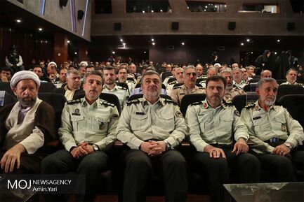 سومین جشنواره چادرهای آسمانی