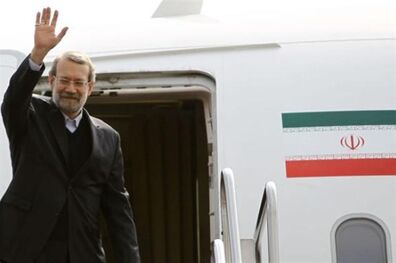 لاریجانی با پرواز عادی وارد پایتخت صربستان شد