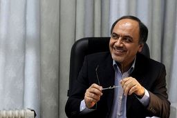 روحانی دولت را در جهت کارآمدی هدایت می‌کند 