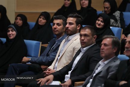 ضیافت افطار ورزشکاران با رییس جمهور