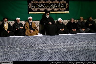 آخرین شب مراسم عزاداری حضرت فاطمه زهرا (سلام‌الله‌علیها) در حسینیه امام خمینی