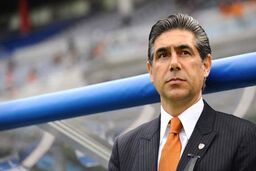 شکایت افشین قطبی از باشگاه پرسپولیس