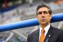 شکایت افشین قطبی از باشگاه پرسپولیس